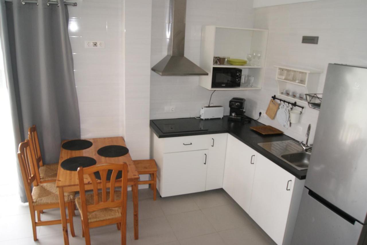 Apartamentos Praia Do Almoxarife Horta  Esterno foto
