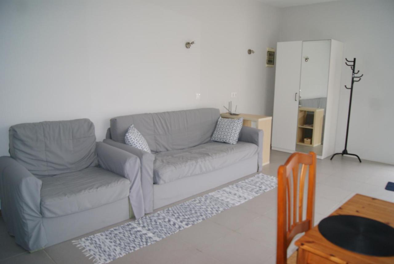 Apartamentos Praia Do Almoxarife Horta  Esterno foto