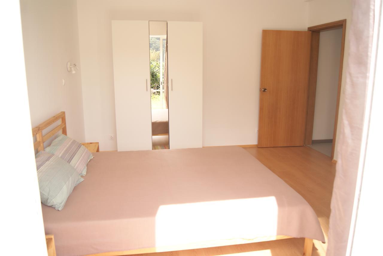 Apartamentos Praia Do Almoxarife Horta  Esterno foto